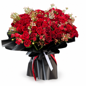 Majestic 100 Red Roses Wrap